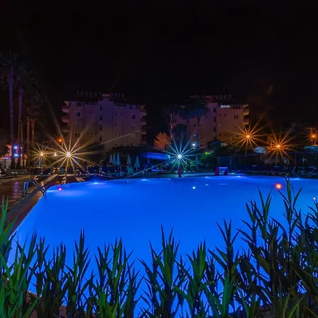 Lavina Konakli 호텔 4*