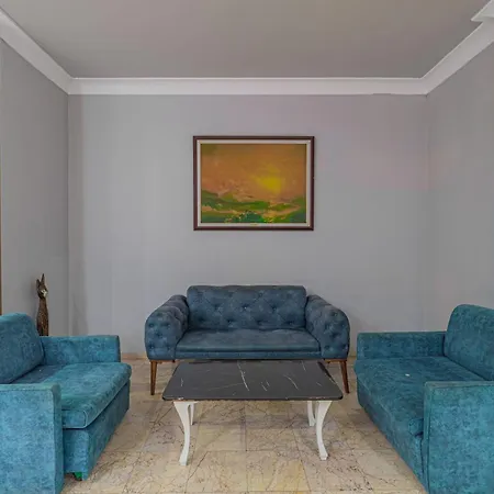 Lavina Konakli Hotell